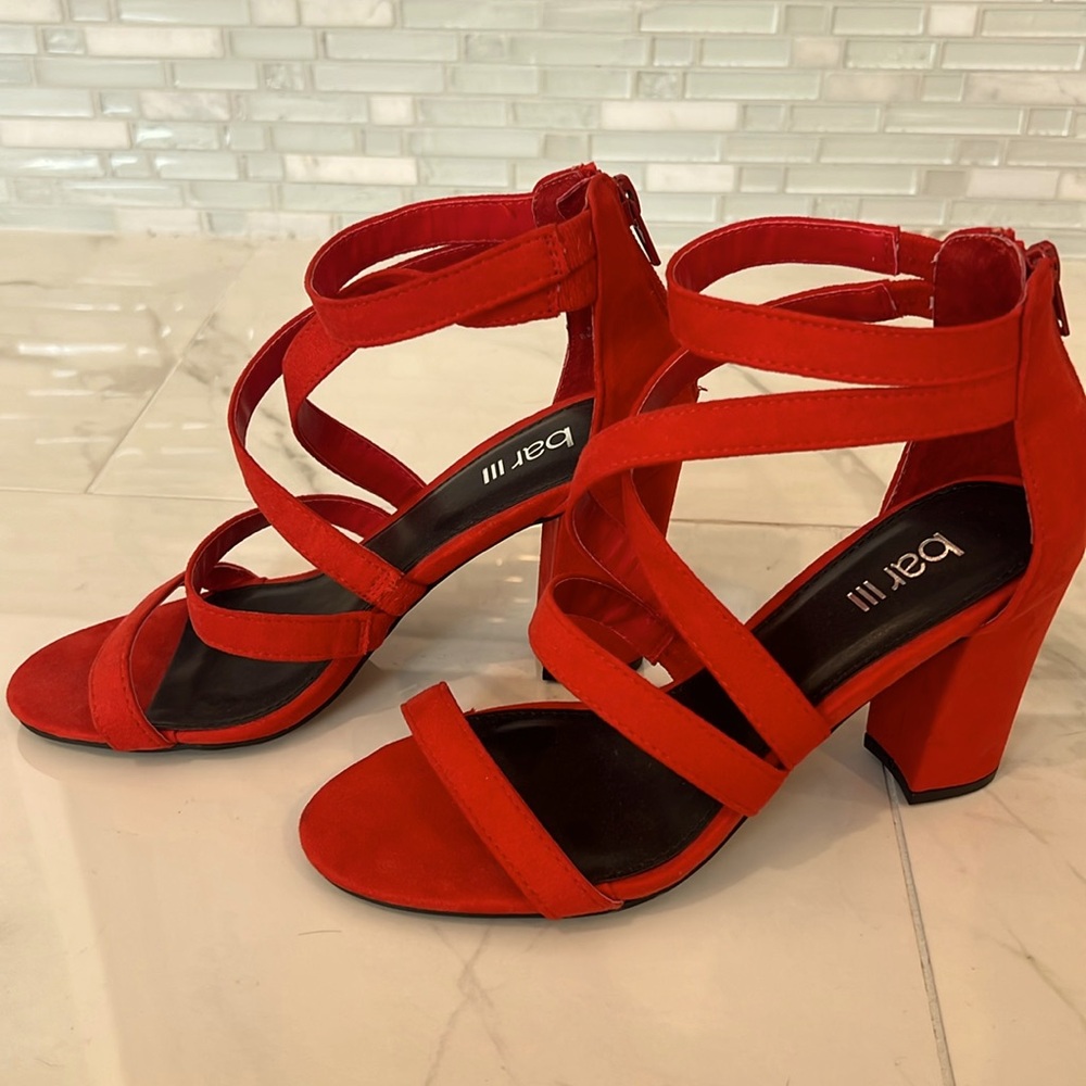 bar III red strap heel size 6 new never worn no box